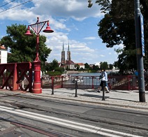 Bridge and Cathedral